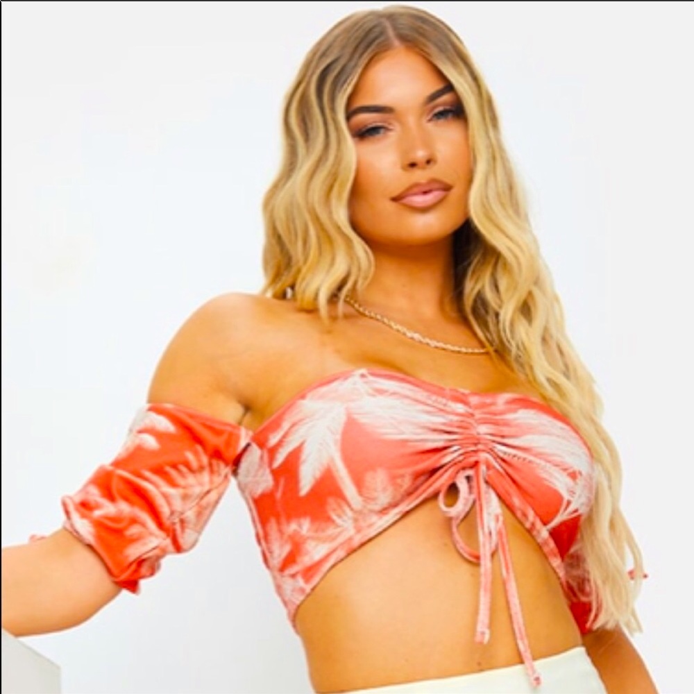 Cute Floral Summer Top!
